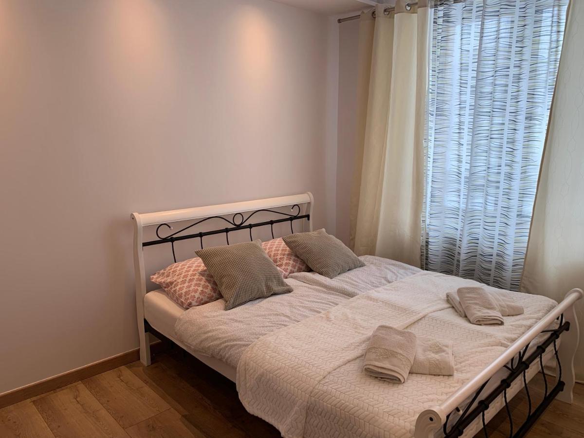 Sweet Apartment